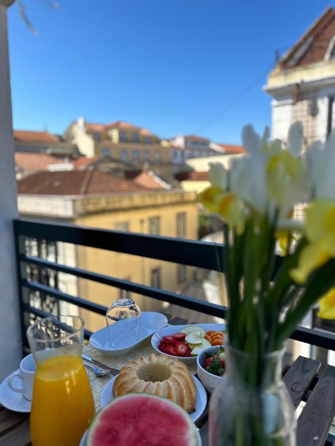 Habitación en casa particular Privativo Com Varanda E Vista O Rio Lisboa